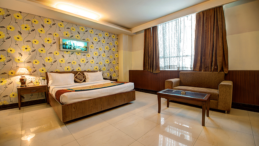 Deluxe Room of Suite of Hotel PR Residency Amritsar - Hotels in Amritsar